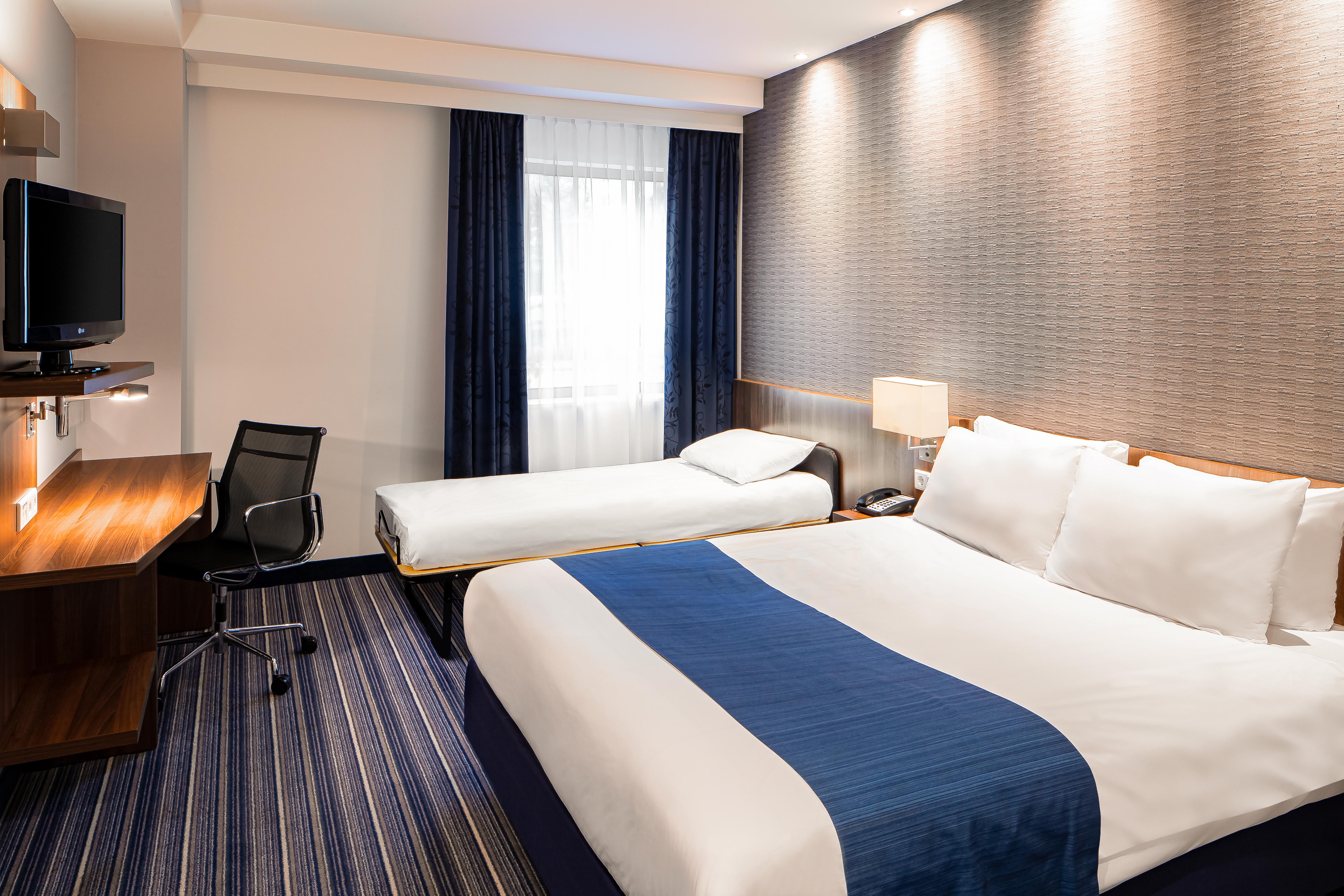 Holiday Inn Express Amsterdam Arena Towers, An Ihg Hotel Εξωτερικό φωτογραφία